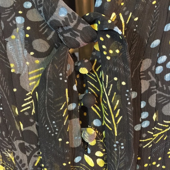 LANE BRYANT | sheer front tie top - Picture 2 of 8